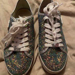 Sparkle shoes